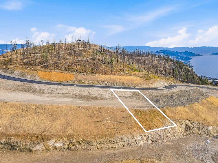 10380 Beacon Hill Drive, Lake Country, BC, V4V 0A9 - 7