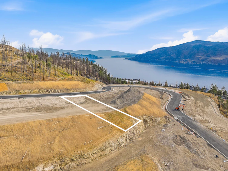 10380 Beacon Hill Drive, Lake Country, BC, V4V 0A9 - 6