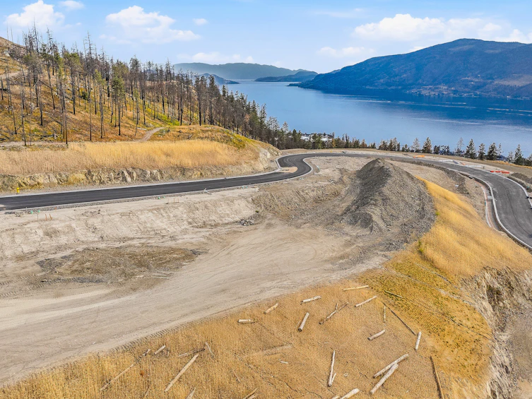 10380 Beacon Hill Drive, Lake Country, BC, V4V 0A9 - 25