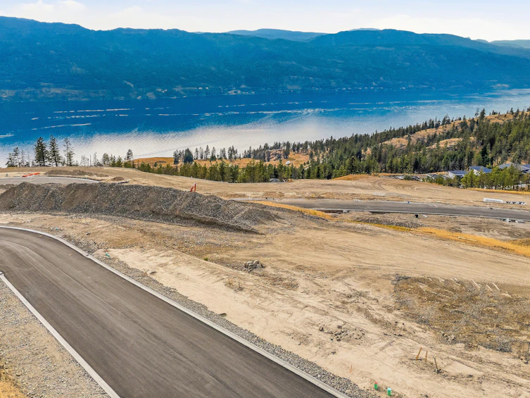 10380 Beacon Hill Drive, Lake Country, BC, V4V 0A9 - 22