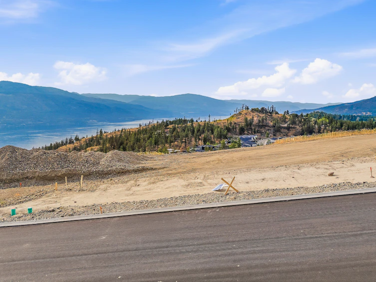 10380 Beacon Hill Drive, Lake Country, BC, V4V 0A9 - 19