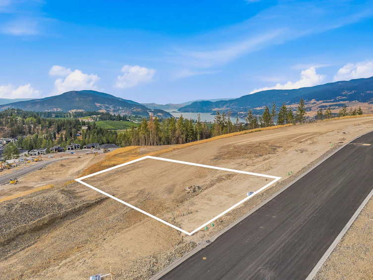 10380 Beacon Hill Drive, Lake Country, BC, V4V 0A9 - 8