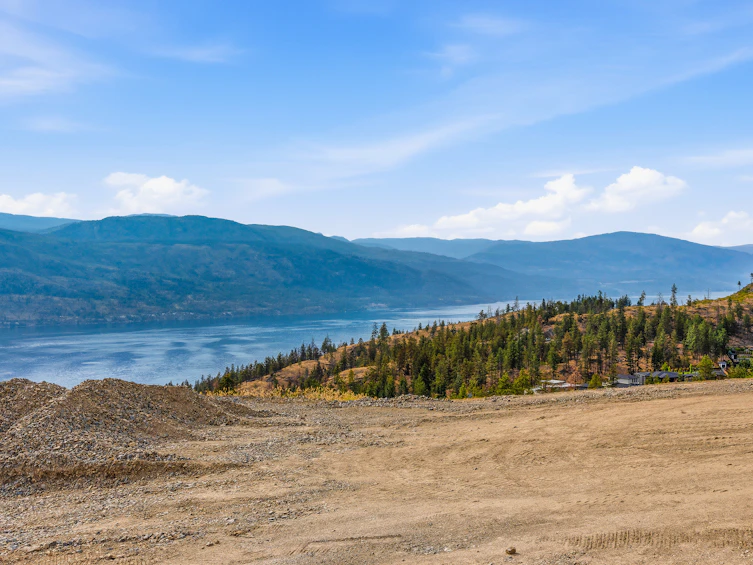 10380 Beacon Hill Drive, Lake Country, BC, V4V 0A9