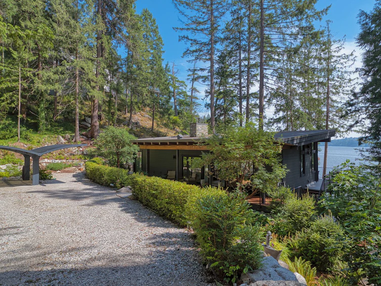 6043 Coracle Drive, Sechelt, BC, V7Z 0C9 - 2