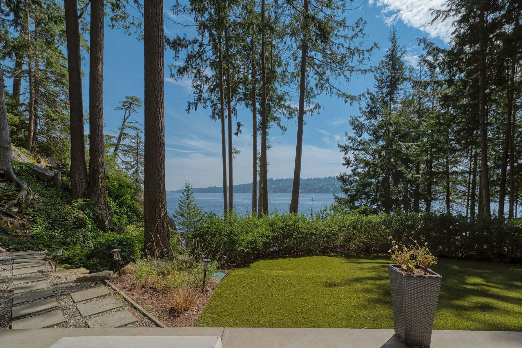 6043 Coracle Drive, Sechelt, BC, V7Z 0C9 - 36
