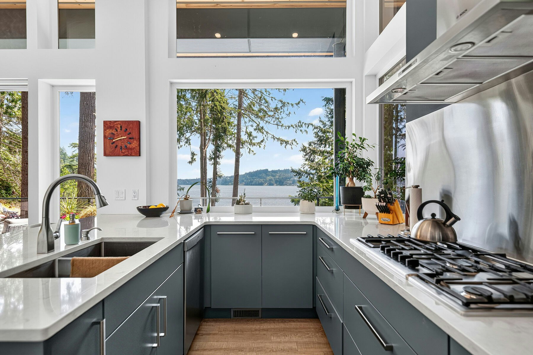 6043 Coracle Drive, Sechelt, BC, V7Z 0C9 - 20