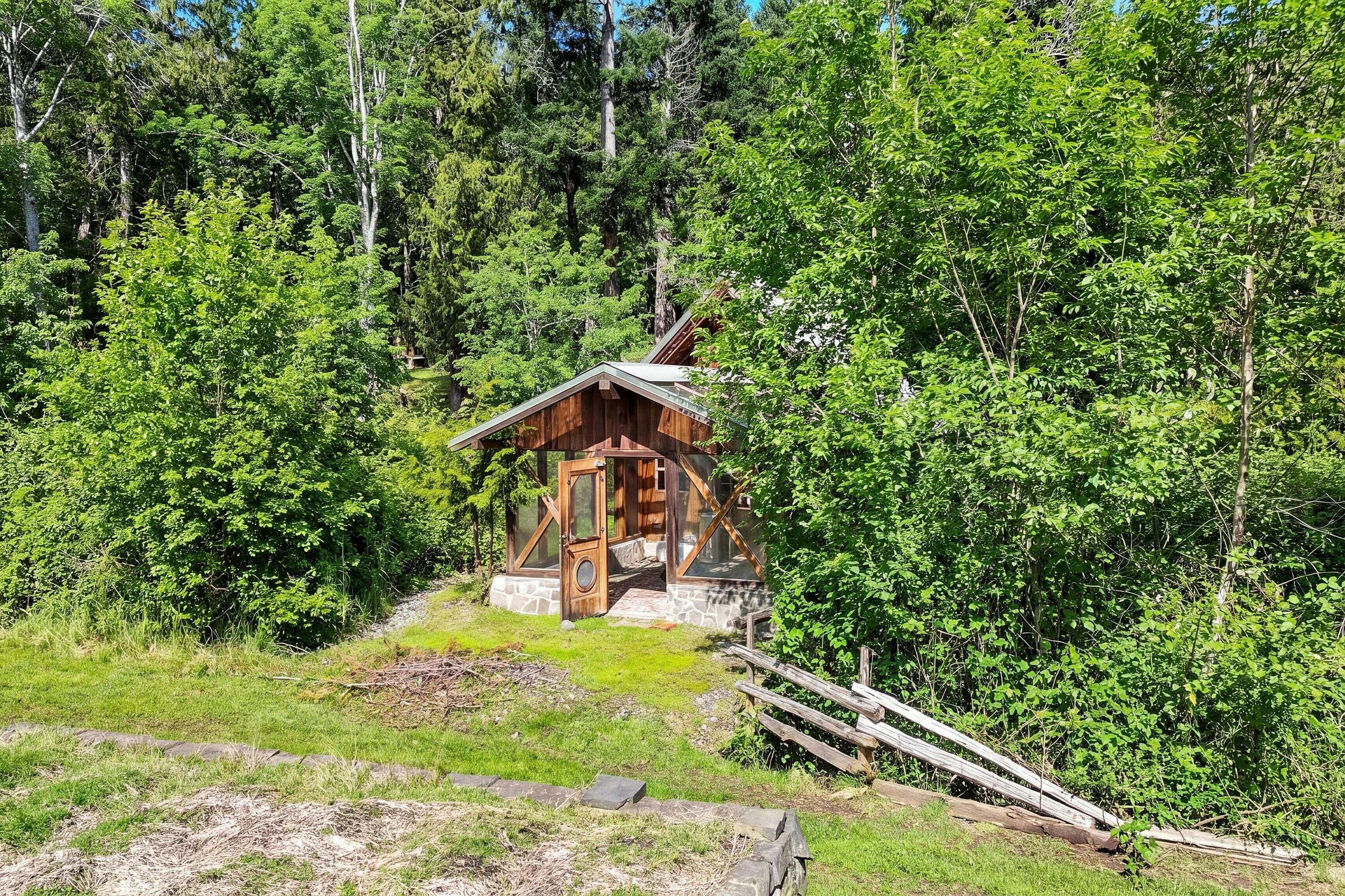 265 Lower Ganges Road, Salt Spring Island, BC, V8K 1S7 - 23