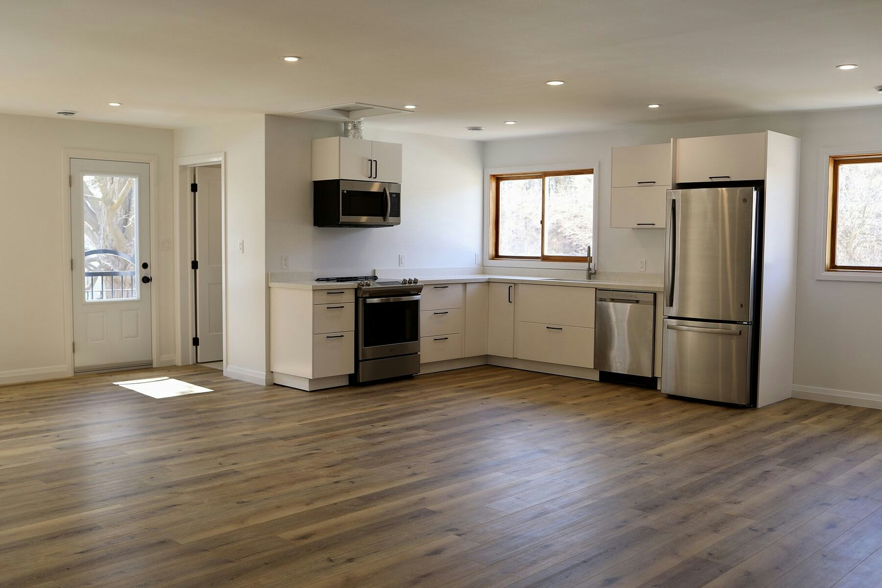 A-22 Melville Street, Clearview, ON, L0M 1P0