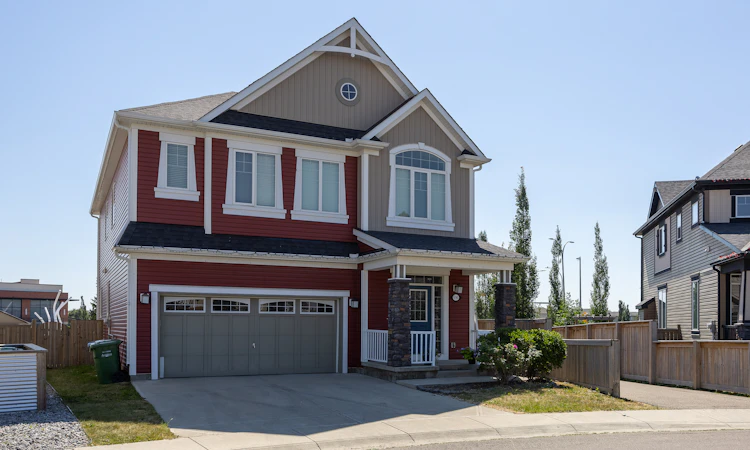 596 Windbrook Heights