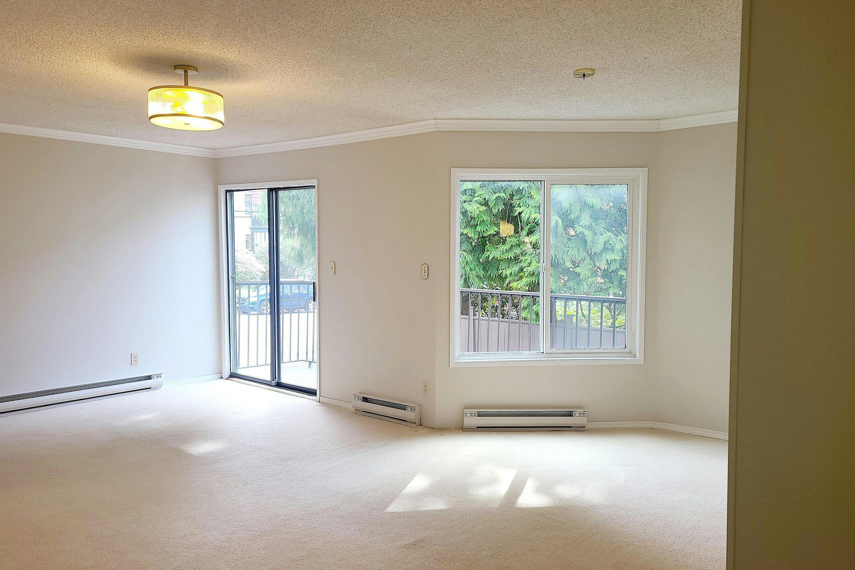 111-1521 Blackwood Street, Surrey, BC, V4B 3V6 - 9