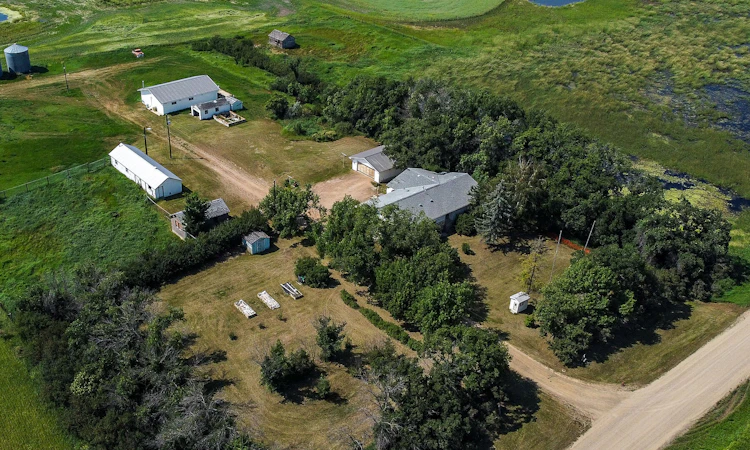 283036 202 Range Road