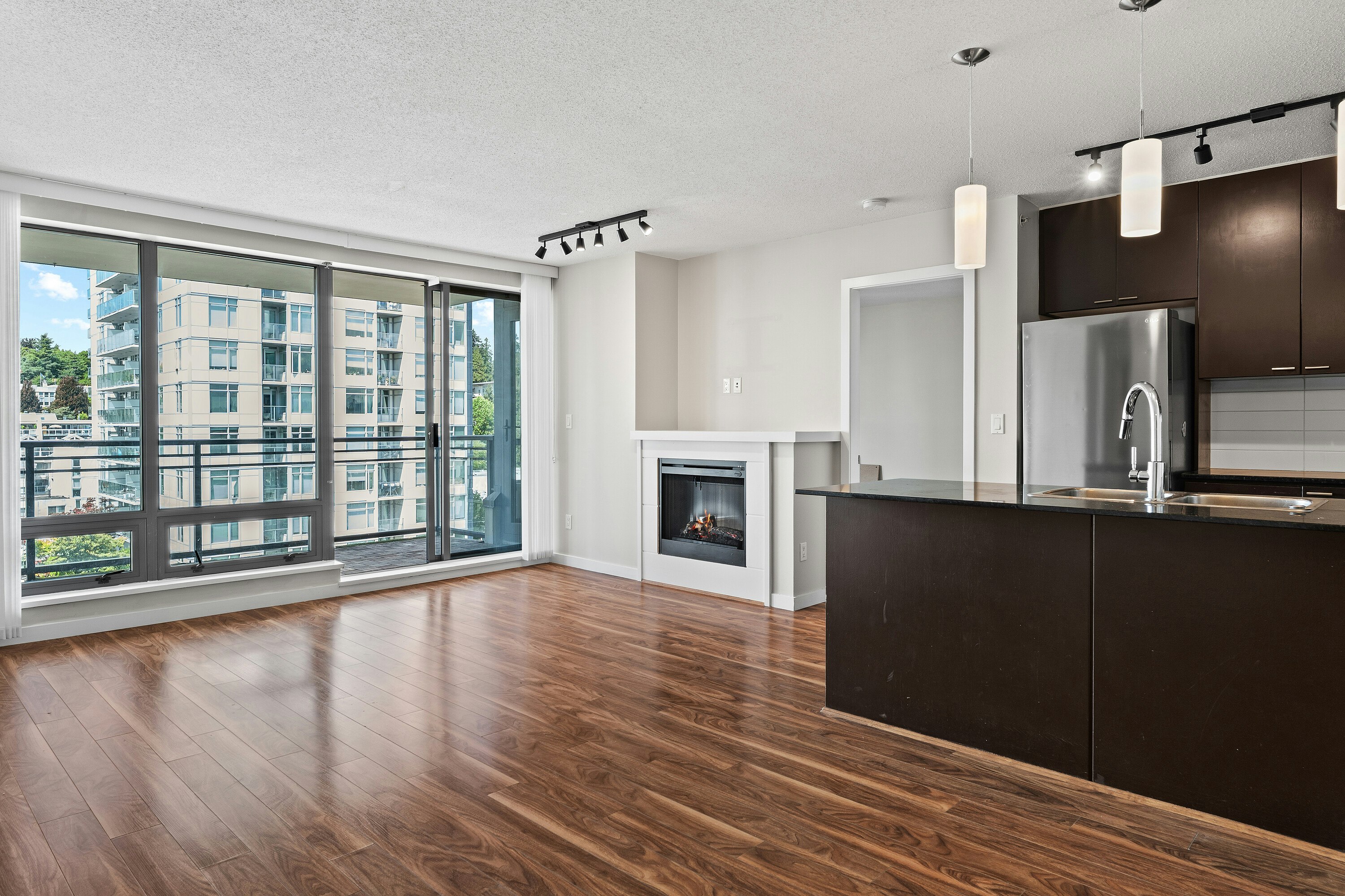 1408-39 Sixth Street, New Westminster, BC, V3L 0B3 - 4