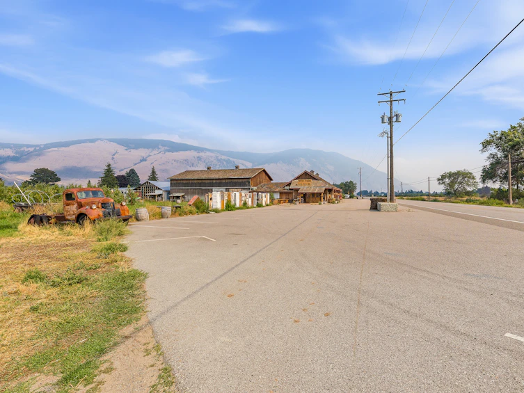 2249 Agar Road, Cawston, BC, V0X 1C2 - 36