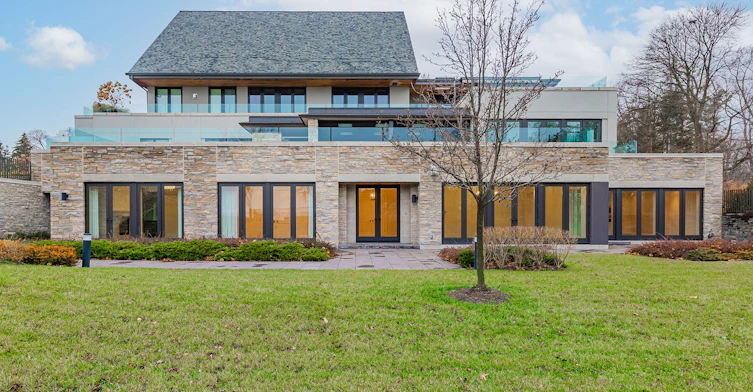 10 Maple Grove 28 Road, Oakville, ON, L6J 0E1