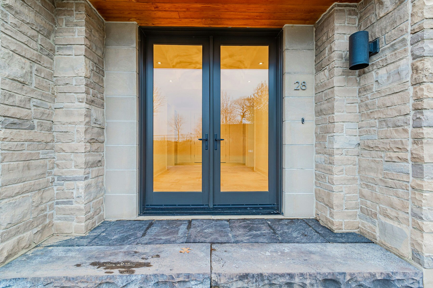 10 Maple Grove 28 Road, Oakville, ON, L6J 0E1 - 7