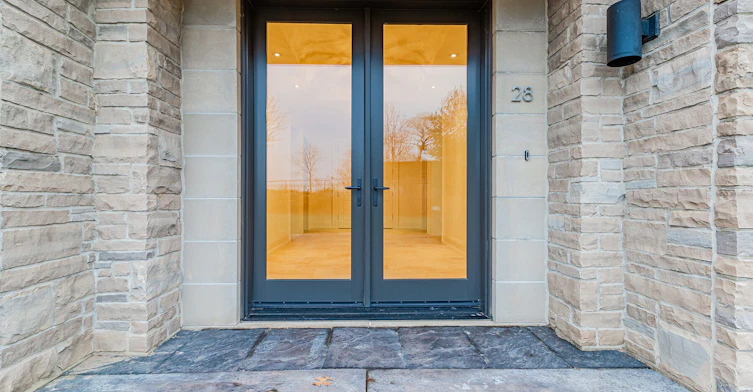 10 Maple Grove 28 Road, Oakville, ON, L6J 0E1 - 7