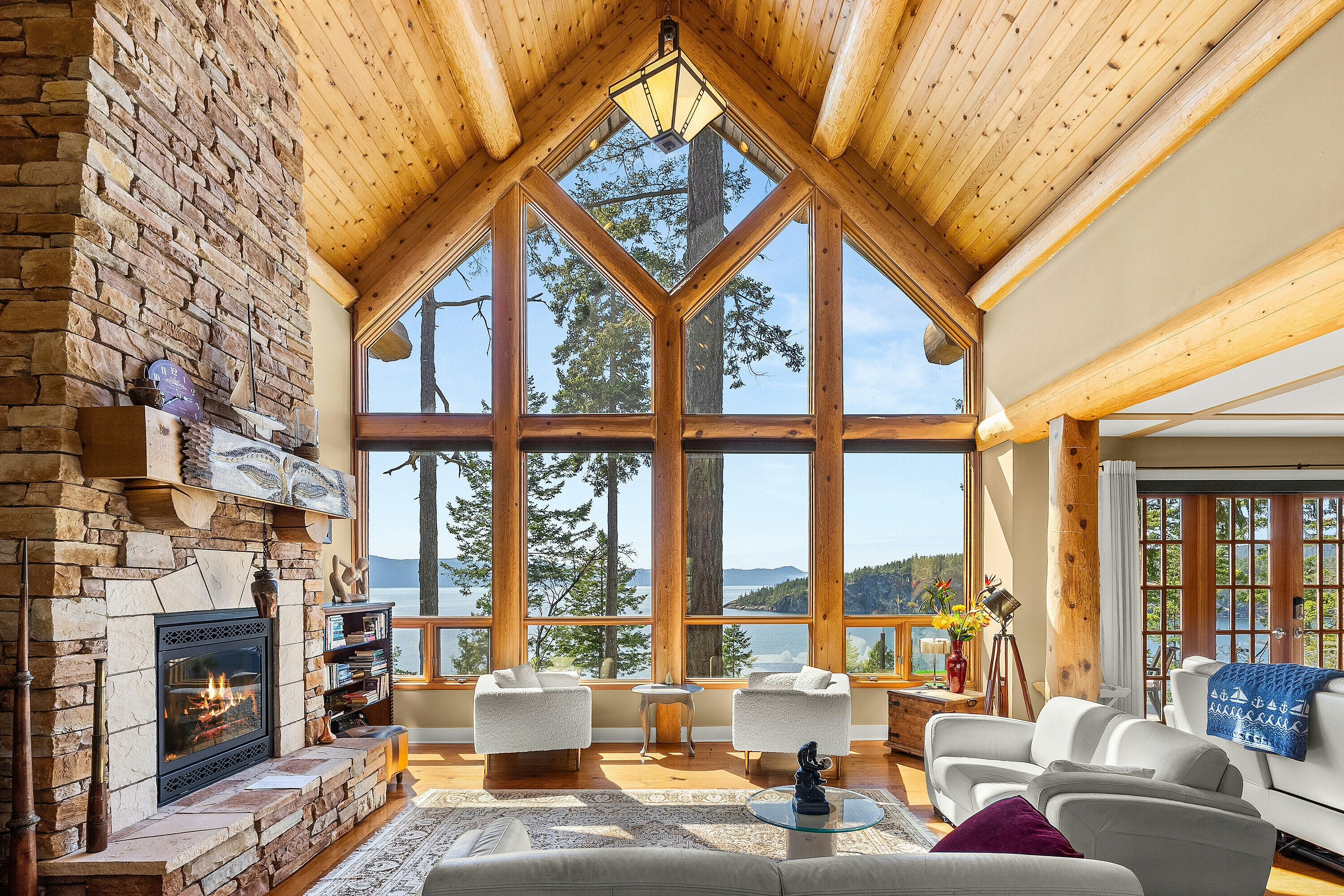 13543 Sakinaw Drive, Pender Harbour Egmont, BC, V0N 1S1