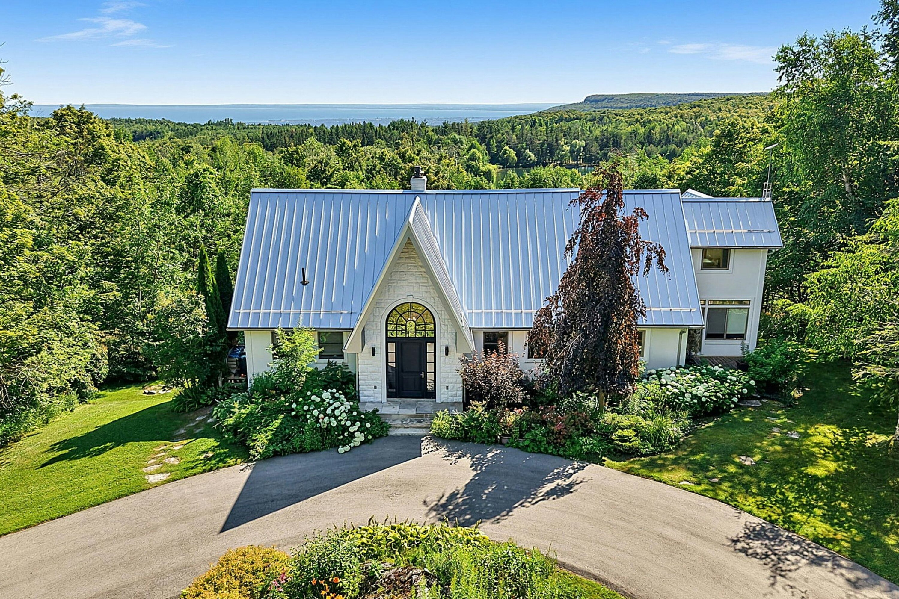 589374-19 Grey Road, Blue Mountains, ON, L9Y 0R6