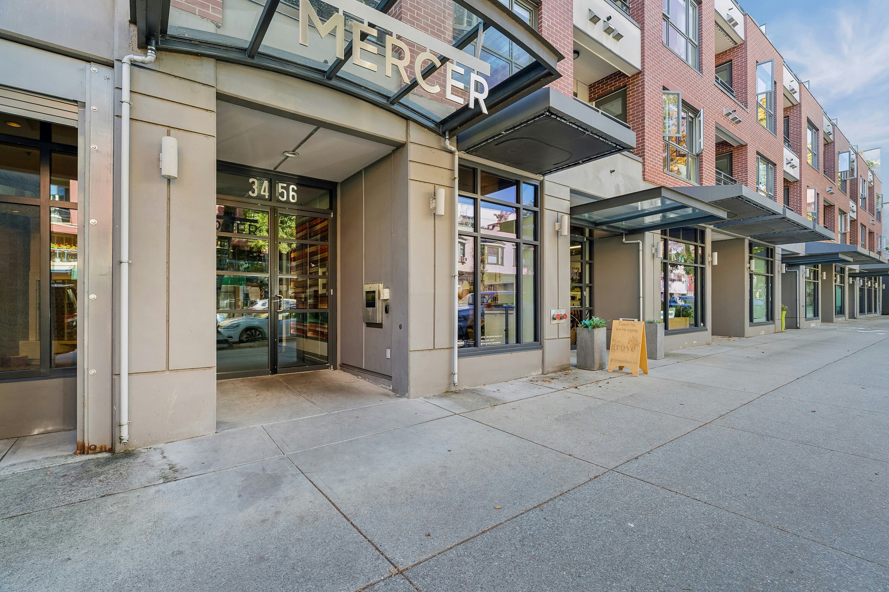 206-3456 Commercial Street, Vancouver, BC, V5N 4E9