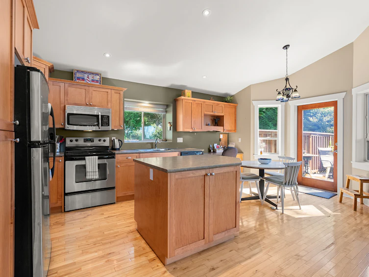 4371 Francis Peninsula Road, Pender Harbour Egmont, BC, V0N 2H1 - 8