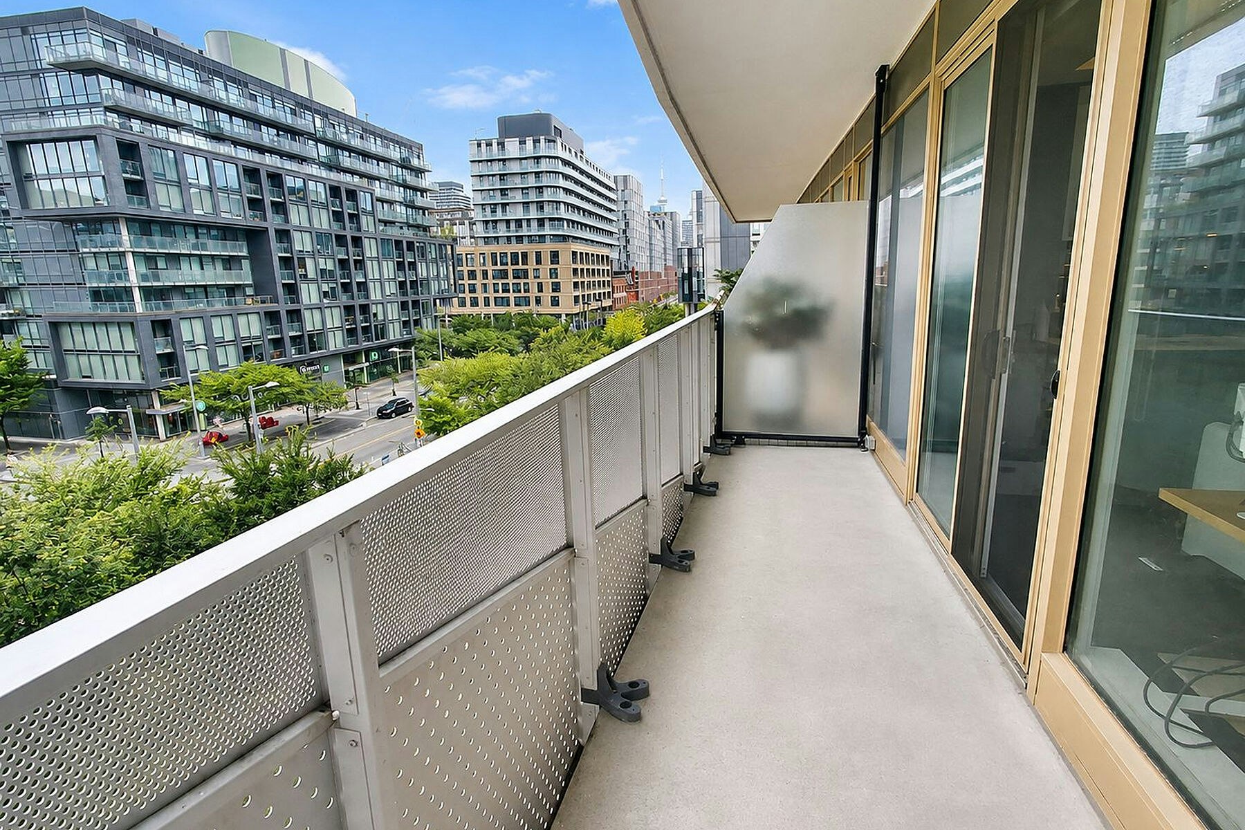60 Tannery 509 Road, Toronto, ON, M5A 0S8 - 17
