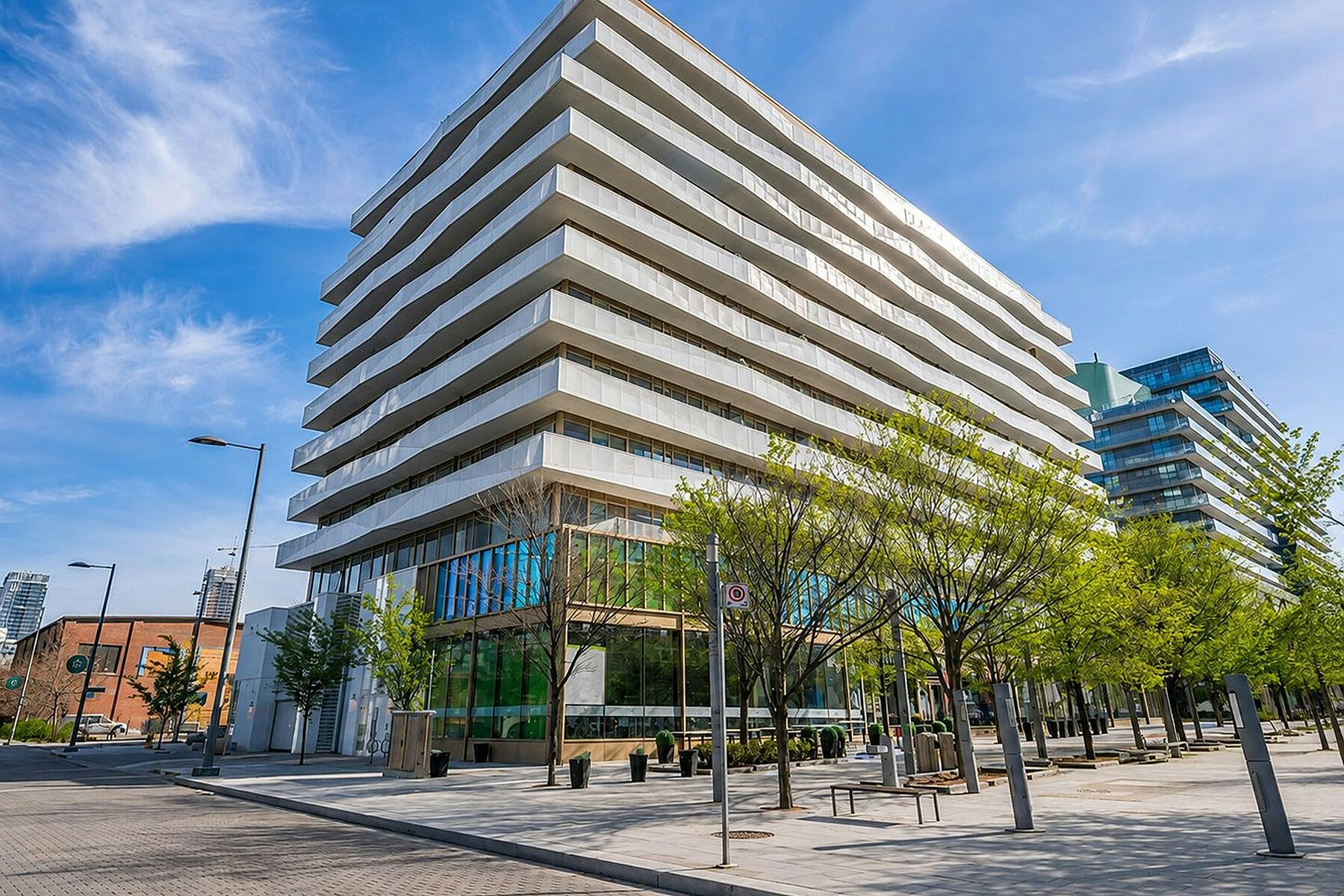 60 Tannery 509 Road, Toronto, ON, M5A 0S8 - 2