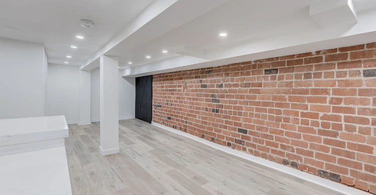 Bsmt-120 Glenlake Avenue, Toronto, ON, M6P 1E5 - 6