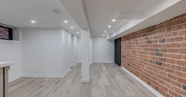 Bsmt-120 Glenlake Avenue, Toronto, ON, M6P 1E5 - 5