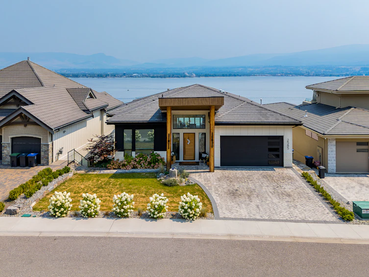 2585 Casa Palmero Drive, West Kelowna, BC, V1Z 4B1 - 2