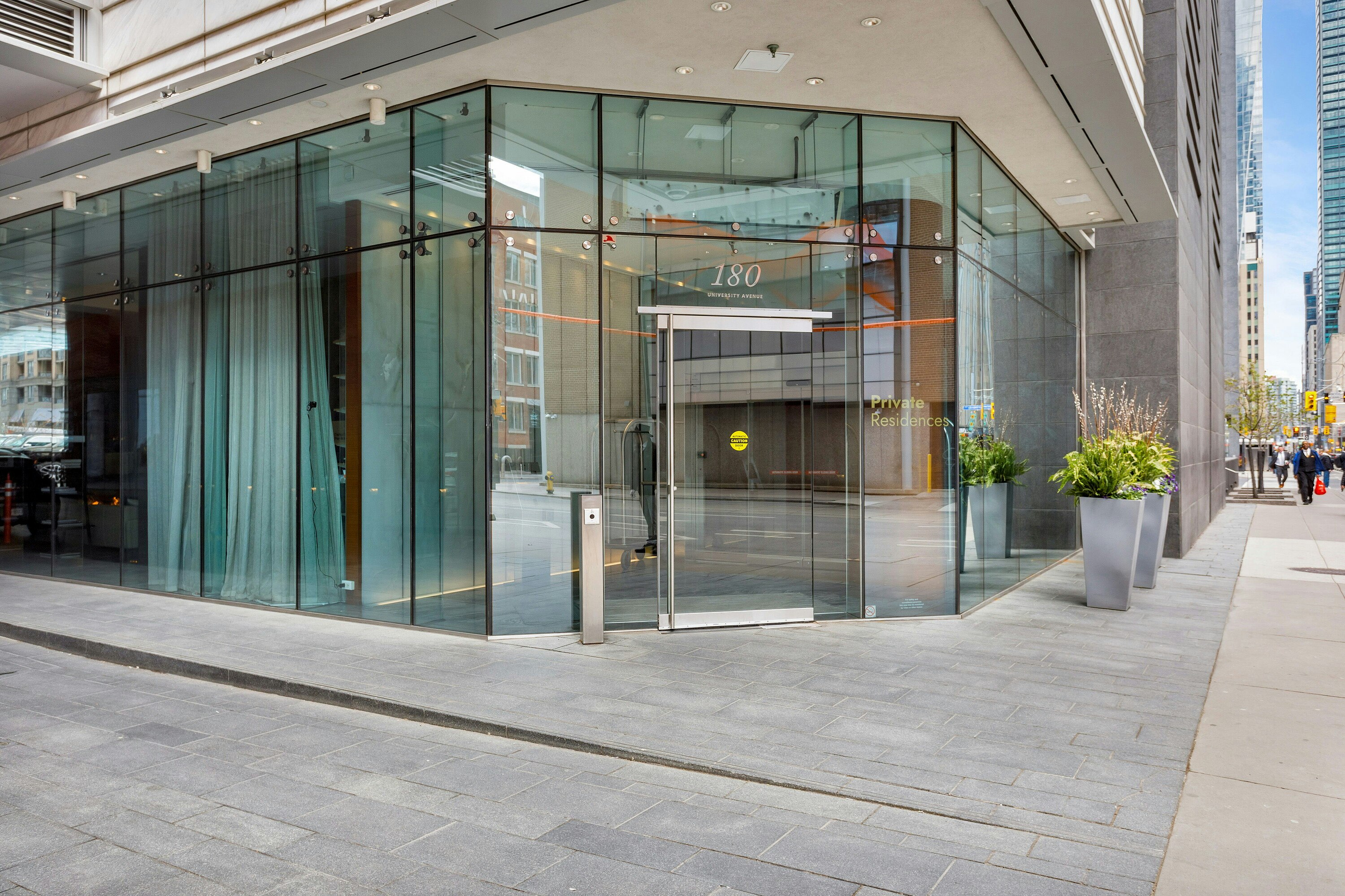 2802-180 University Avenue, Toronto, ON, M5H 0A2 - 3