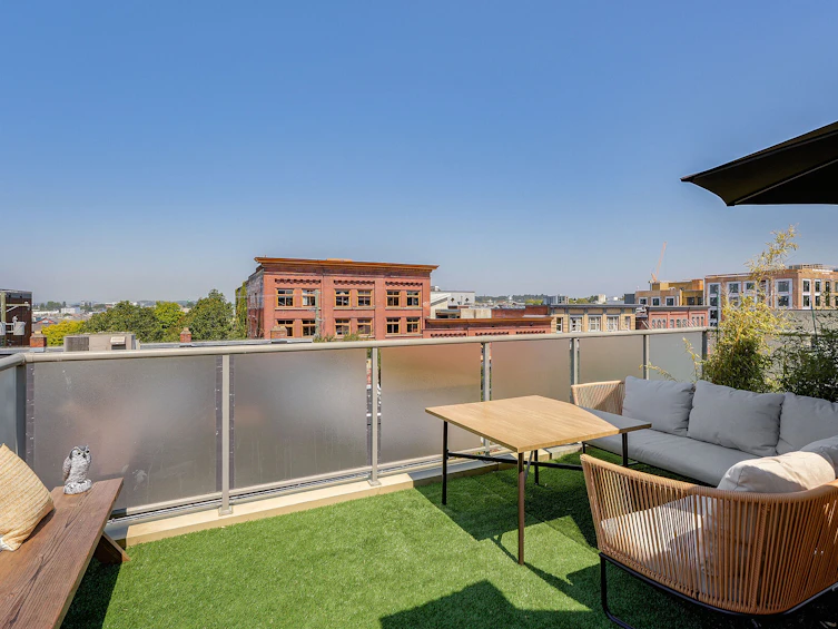 1-532 1/2 Fisgard Street, Victoria, BC, V8W 1R4 - 24