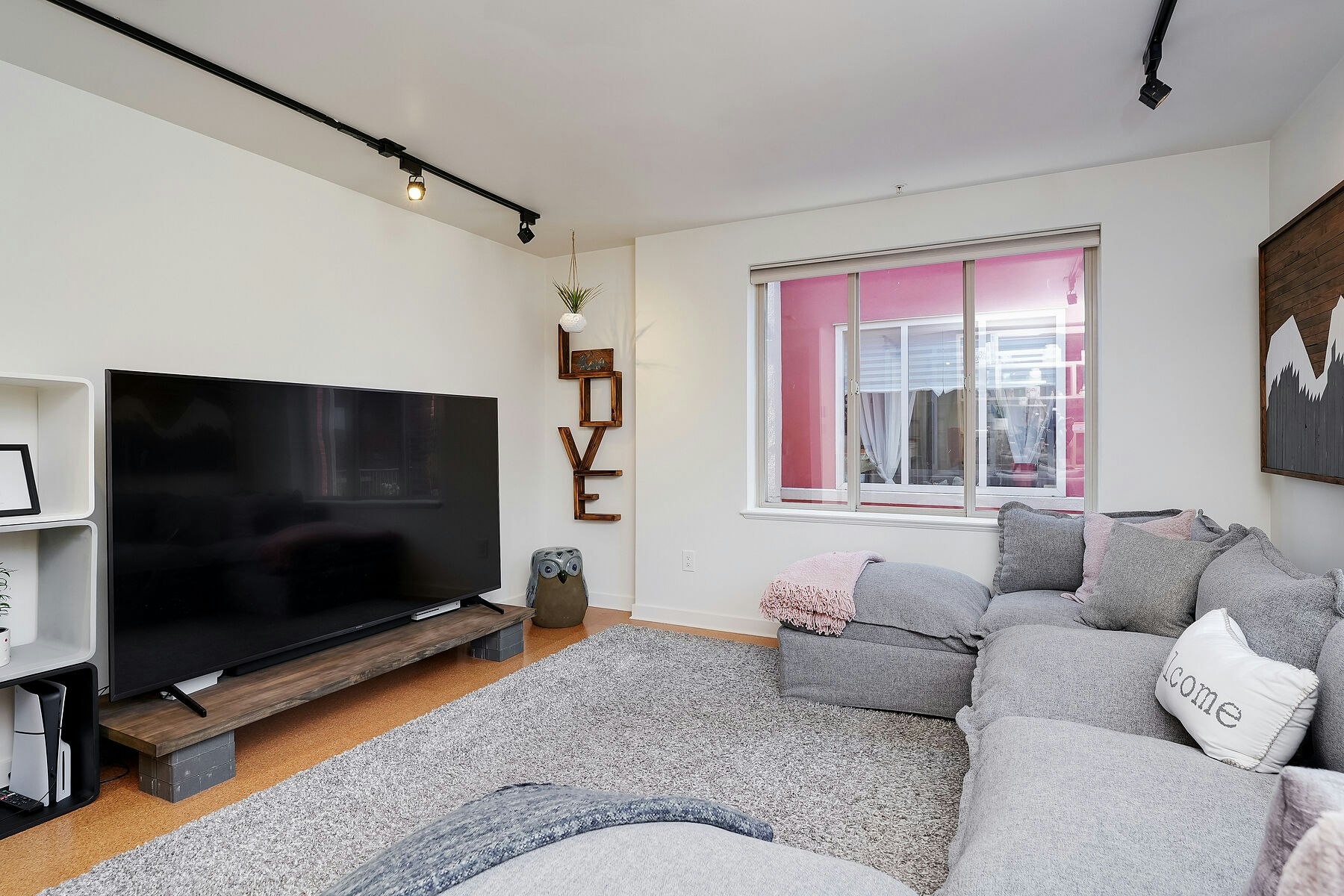 1-532 1/2 Fisgard Street, Victoria, BC, V8W 1R4 - 13