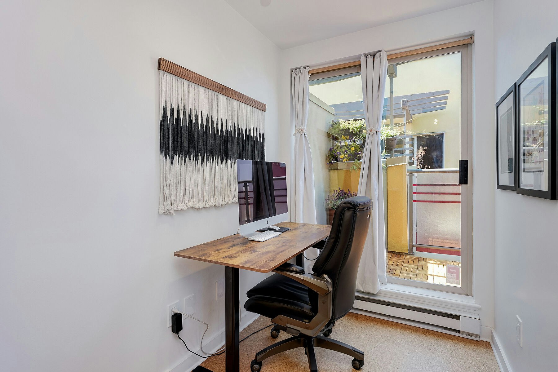 1-532 1/2 Fisgard Street, Victoria, BC, V8W 1R4 - 20