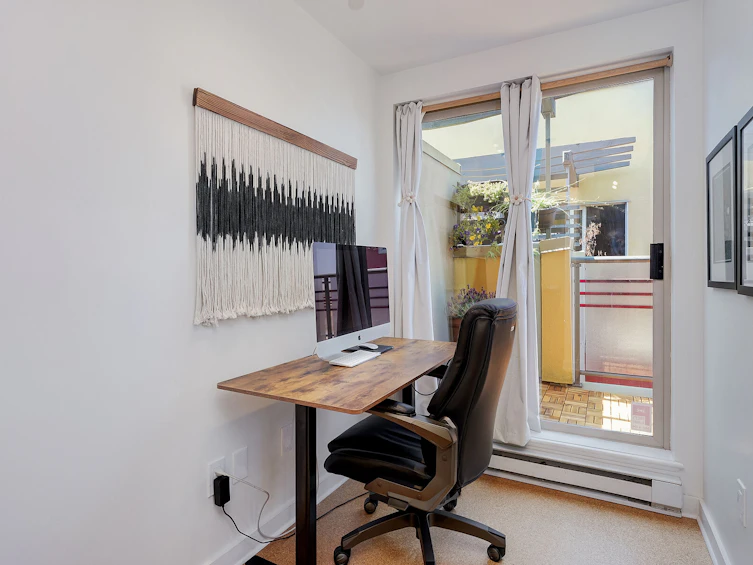 1-532 1/2 Fisgard Street, Victoria, BC, V8W 1R4 - 20