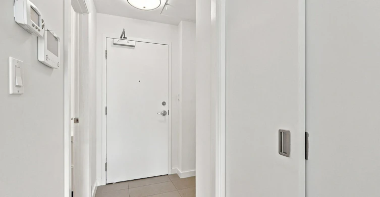201-433 Parliament Street, Toronto, ON, M5A 3A1 - 4