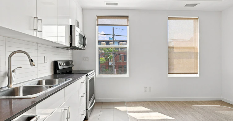 201-433 Parliament Street, Toronto, ON, M5A 3A1 - 5