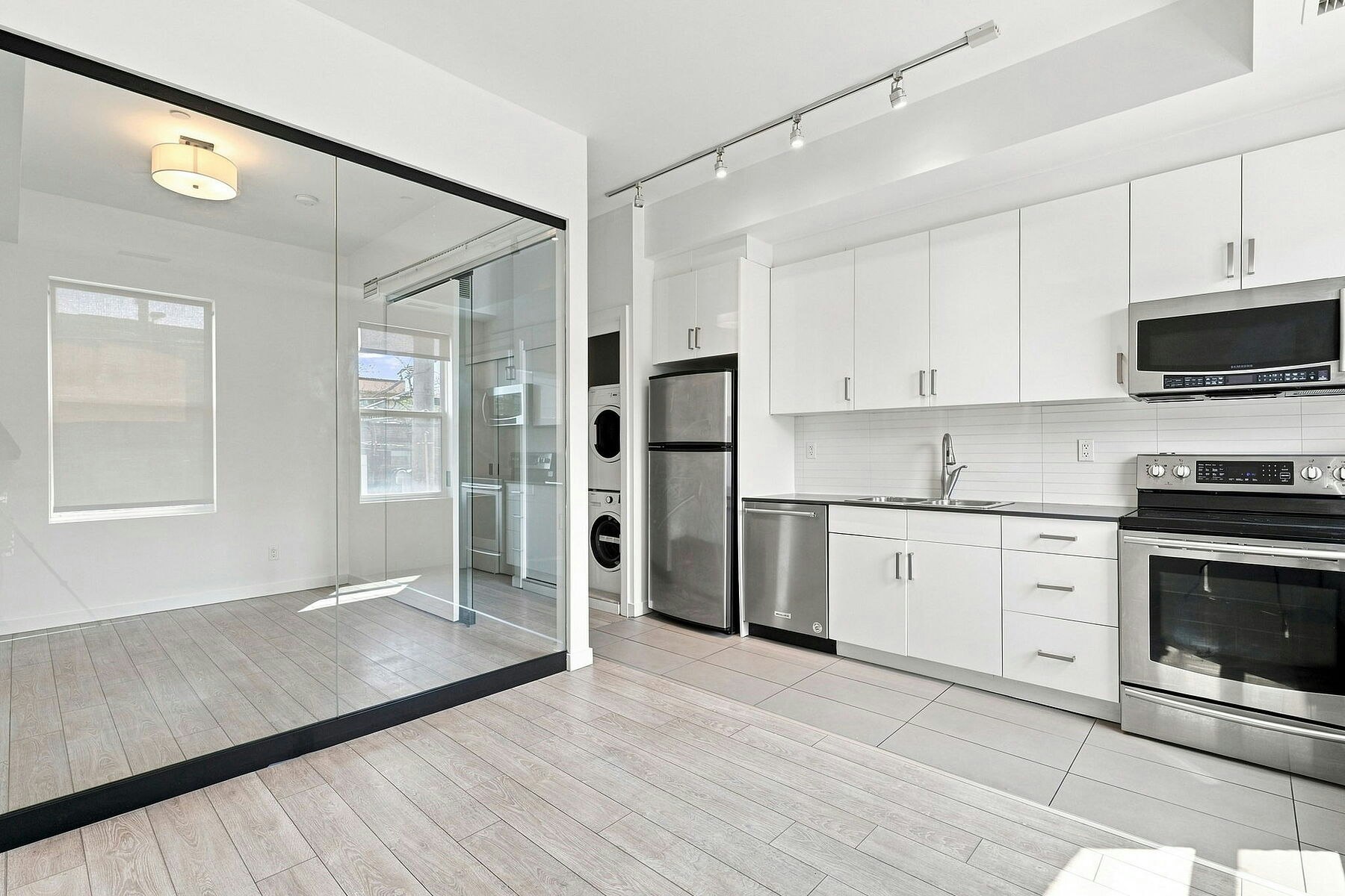 201-433 Parliament Street, Toronto, ON, M5A 3A1 - 7