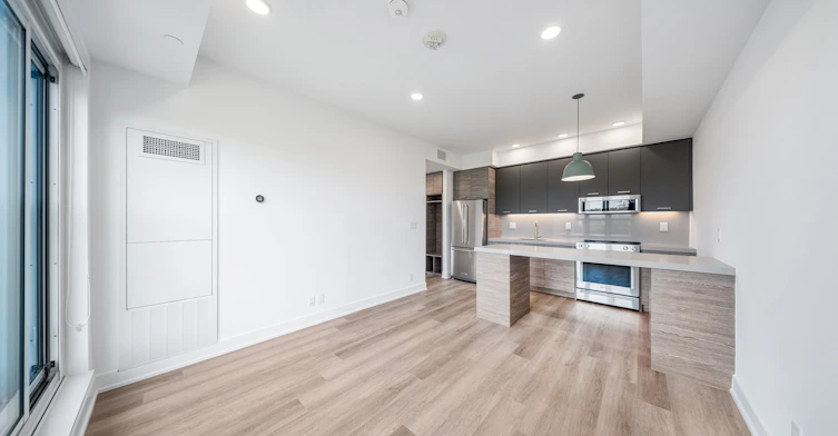 807-484 Spadina Avenue, Toronto, ON, M5S 0E4 - 6