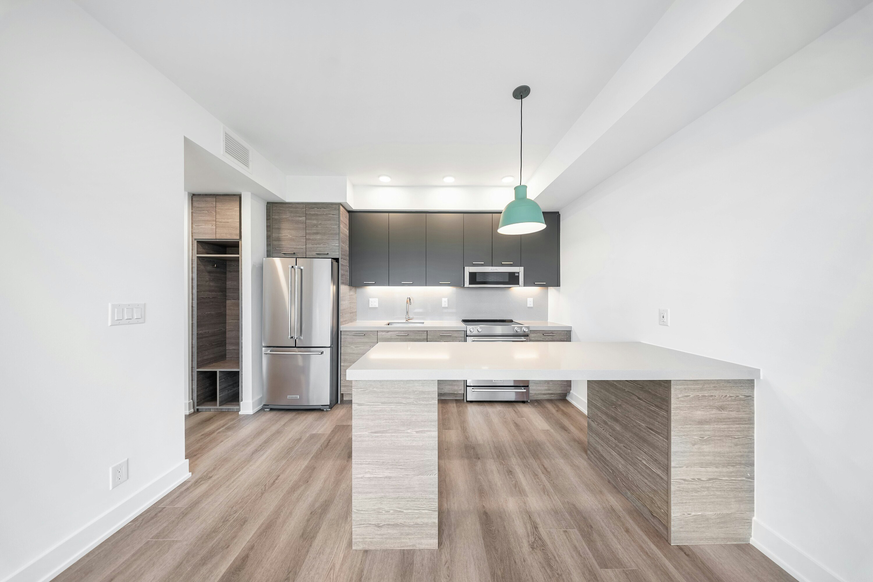 807-484 Spadina Avenue, Toronto, ON, M5S 0E4 - 7