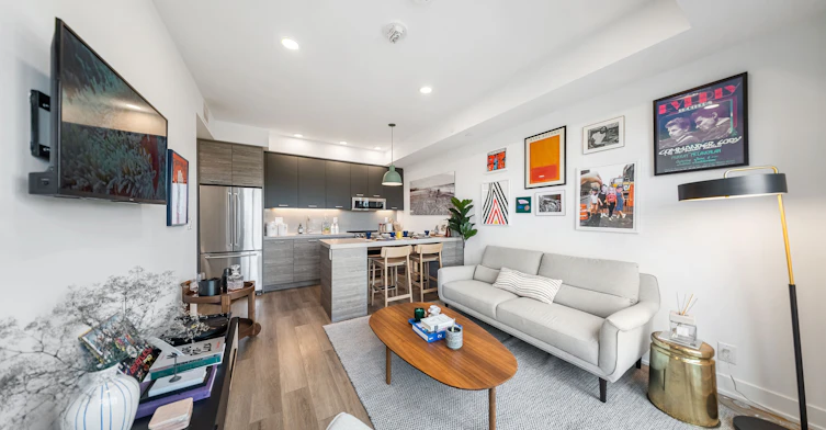 210-484 Spadina Avenue, Toronto, ON, M5S 0E4 - 9