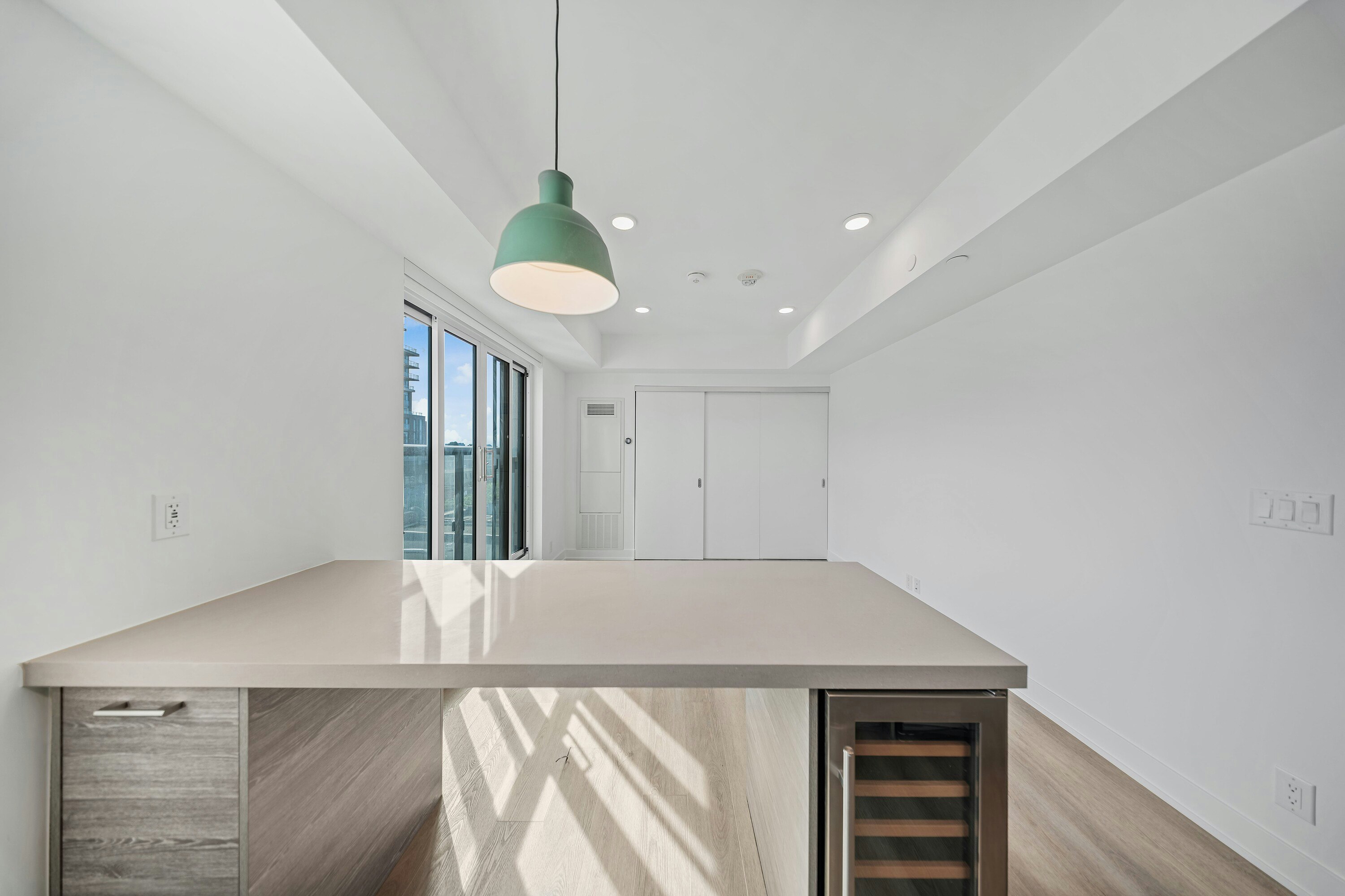 802-484 Spadina Avenue, Toronto, ON, M5S 0E4 - 5
