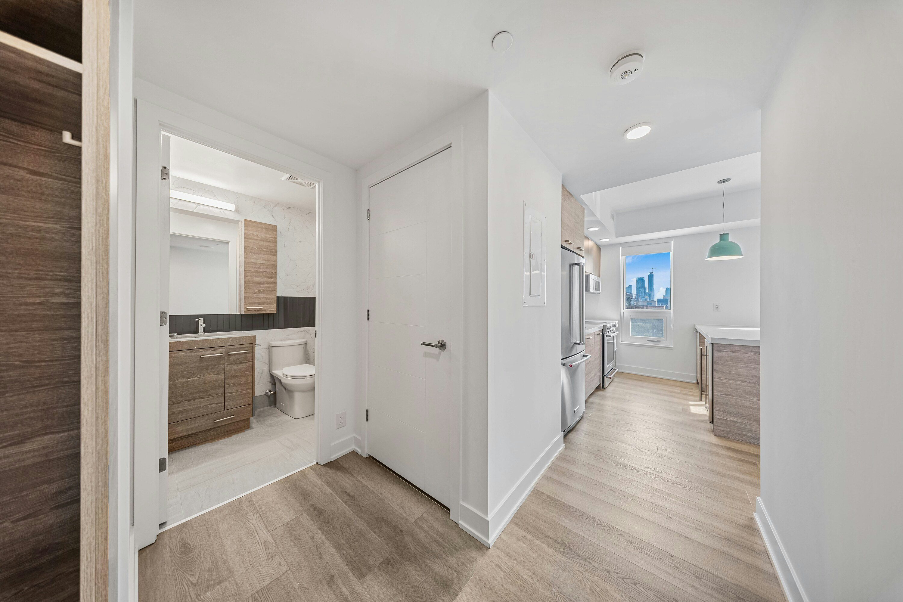 802-484 Spadina Avenue, Toronto, ON, M5S 0E4 - 3
