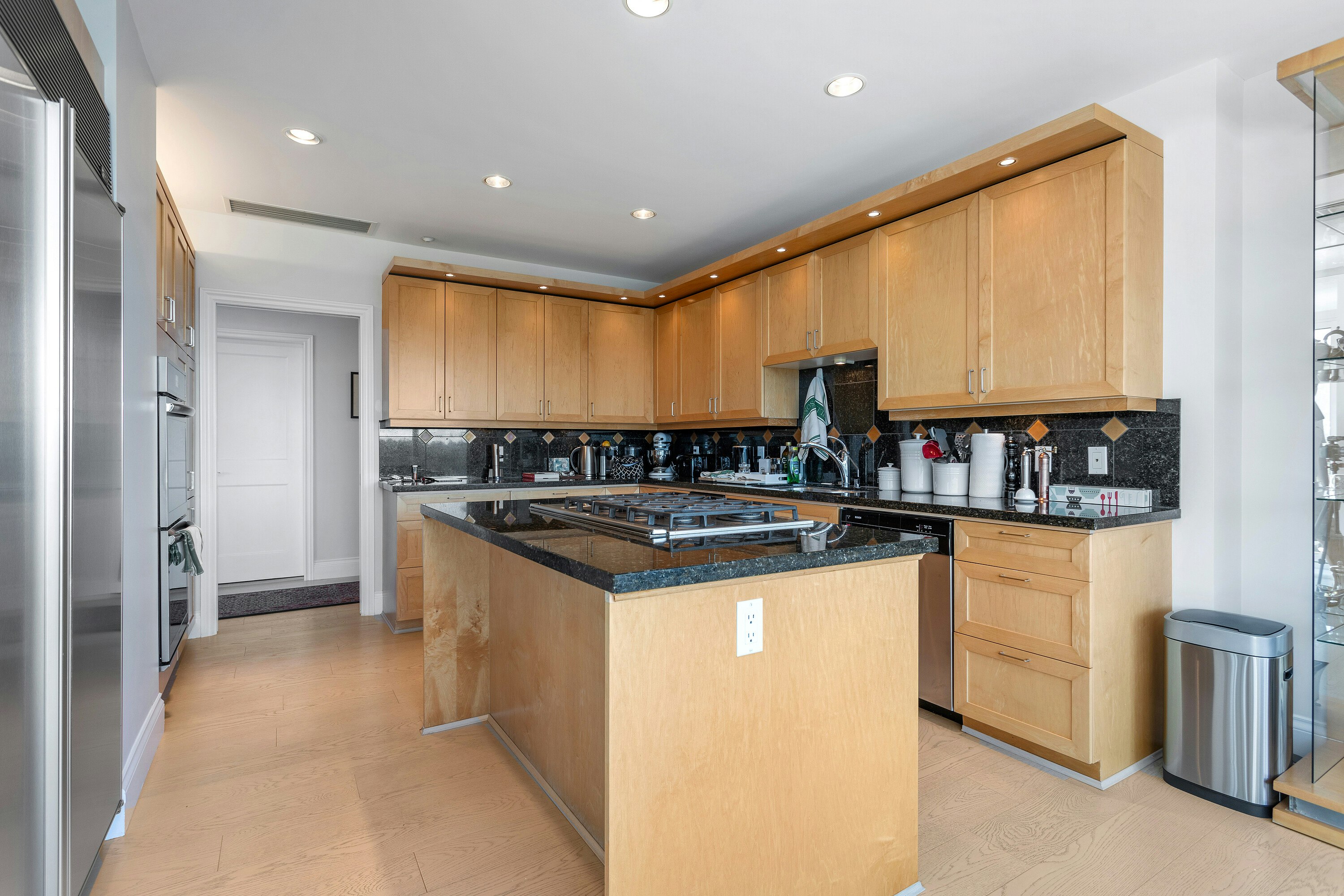 PH2-1777 Bayshore Drive, Vancouver, BC, V6G 3H2 - 16