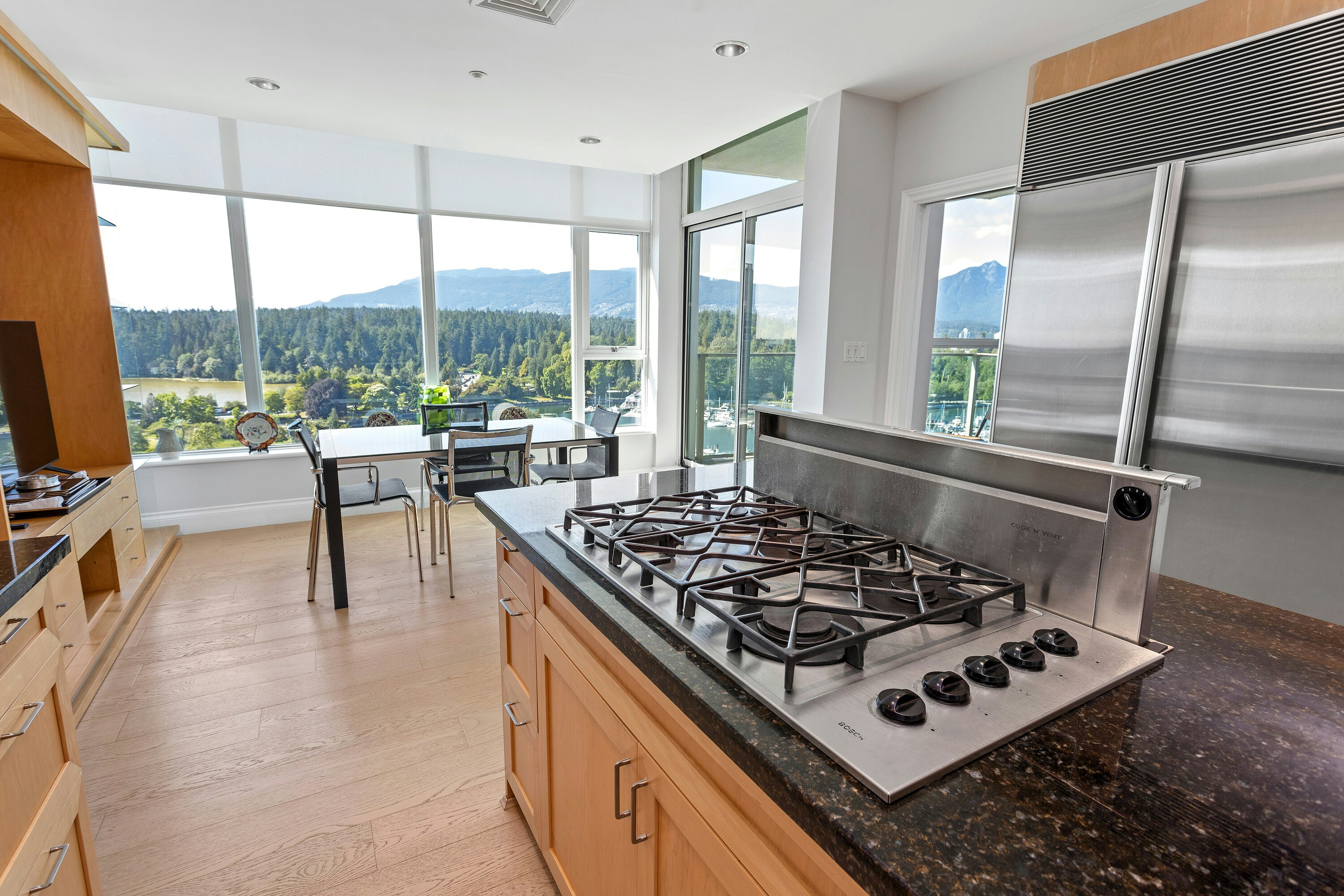 PH2-1777 Bayshore Drive, Vancouver, BC, V6G 3H2 - 18