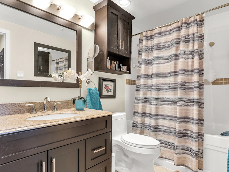 PH7-460 Westview Street, Coquitlam, BC, V3K 6C9 - 12