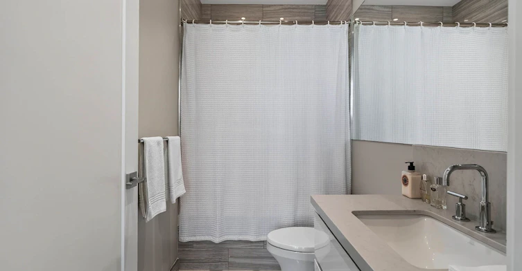 5501-50 Charles Street East, Toronto, ON, M4Y 0C3 - 33