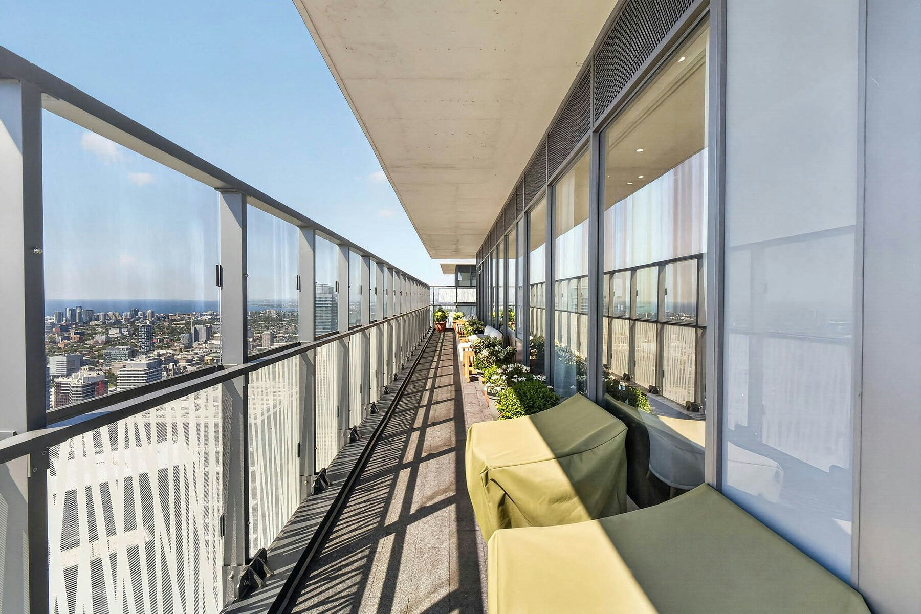 5501-50 Charles Street East, Toronto, ON, M4Y 0C3 - 38