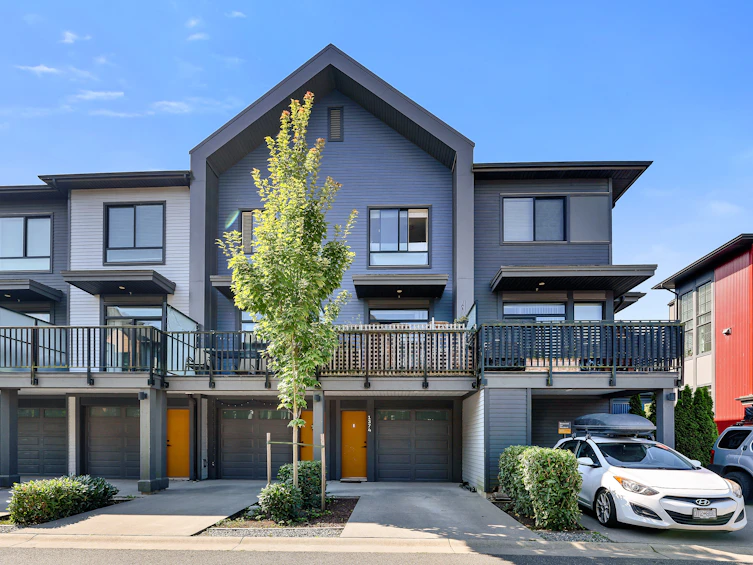 1374 Marinaside Place, Squamish, BC, V8B 1A8 - 3