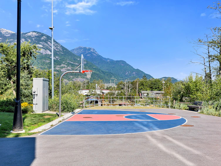 1374 Marinaside Place, Squamish, BC, V8B 1A8 - 10