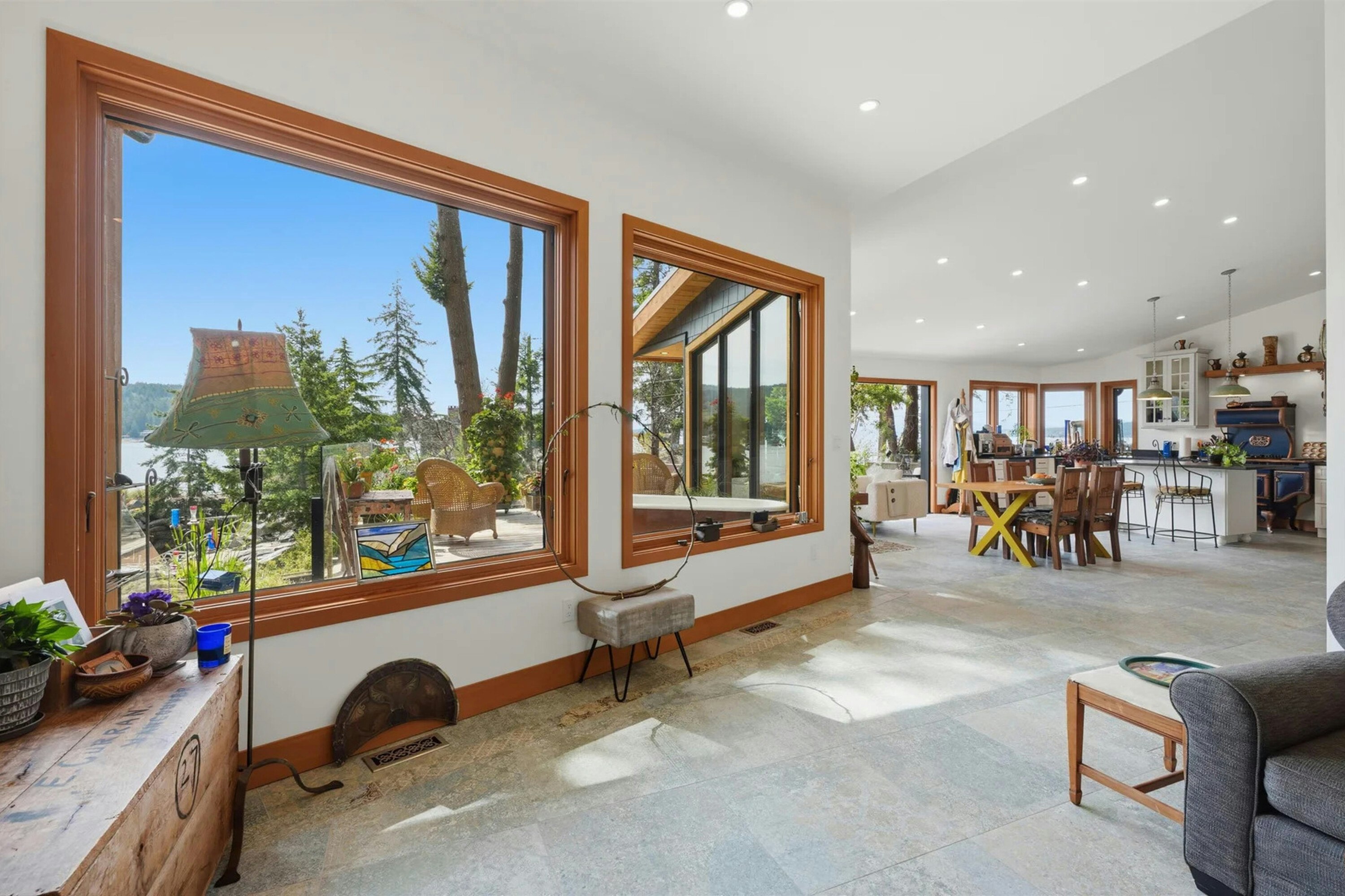 9219 Hydaway Road, Halfmoon Bay, BC, V7Z 1B4 - 17